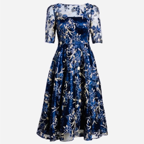 Eliza J Dresses & Skirts - Eliza J Blue gold floral illusion fit & flare Dress size 6 NWT!